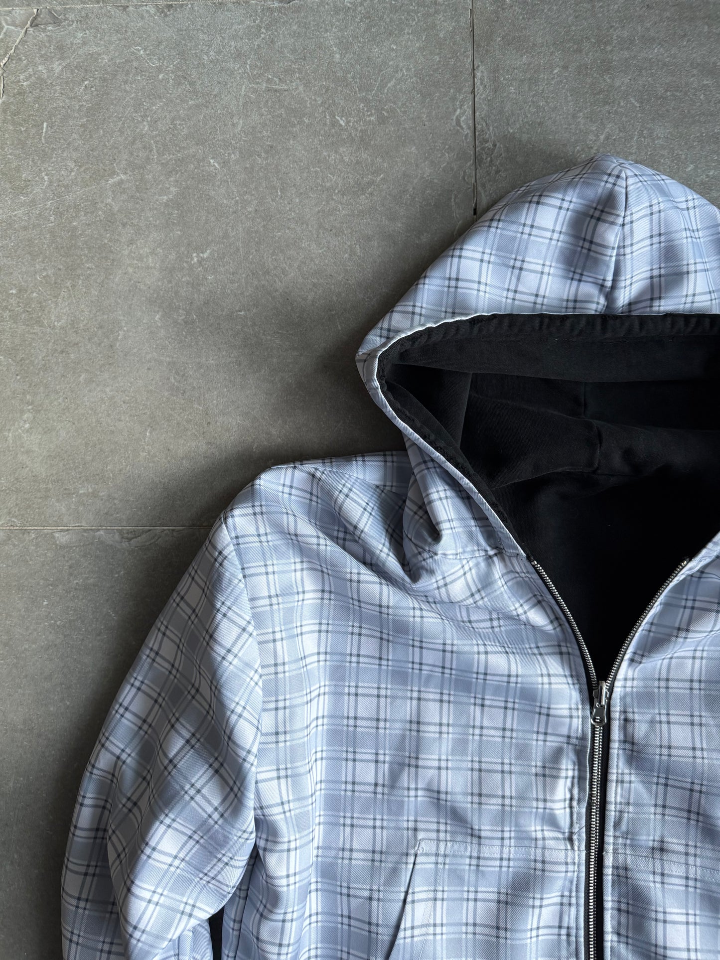 BLACK REVERSIBLE JACKET